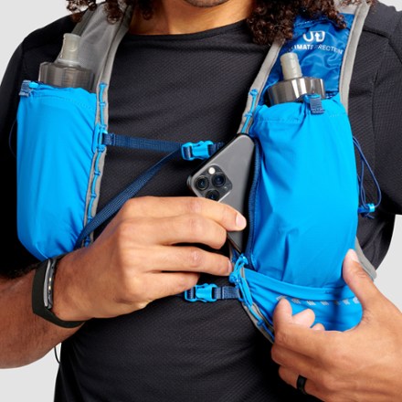 Ultimate Direction Ultra Vest 6.0 Hydration Vest 3