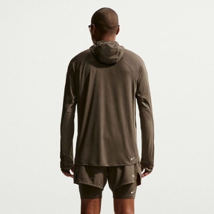 Nike ACG Solar Chase Dri-FIT UV Long-Sleeve Hooded Top - Men's 1