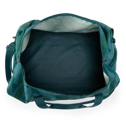 REI Co-op Roadtripper 60 Duffel Interior
