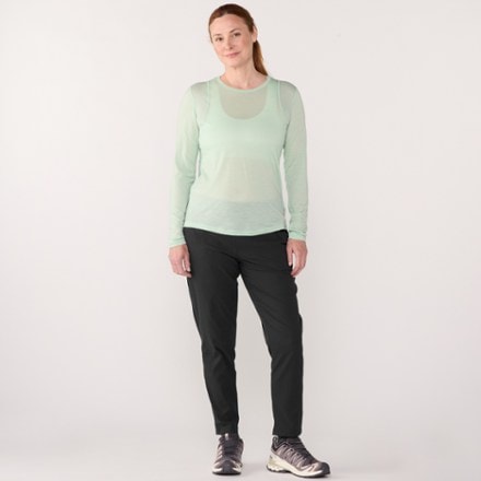 Mountain Hardwear Dynama Ankle Pants - Women's 3