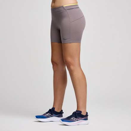 Saucony Kinvara 5" Hot Shorts - Women's 2