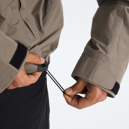 The North Face EG Devils Thumb GORE-TEX Rain Jacket - Men's 8