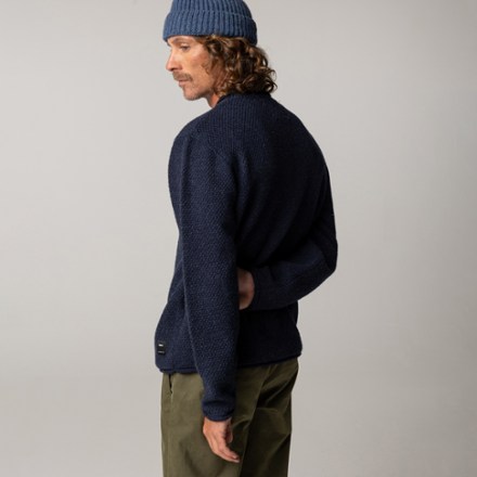 Finisterre Barents Jumper - Men's 8
