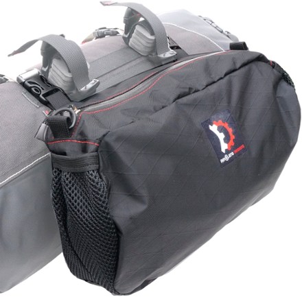 Revelate designs handlebar online bag