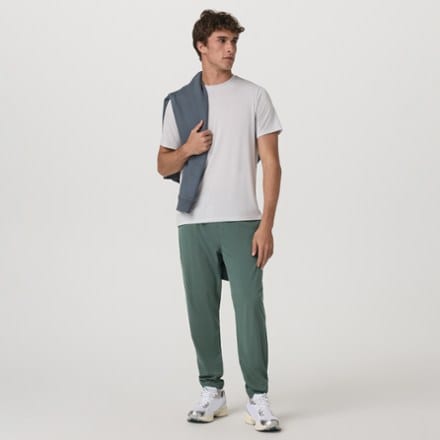 Vuori Kore Joggers 28" - Men's 9