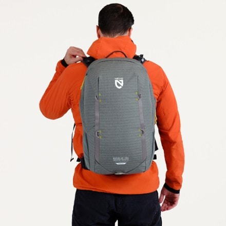 NEMO Resolve 25 L Endless Promise Pack - Men's 1