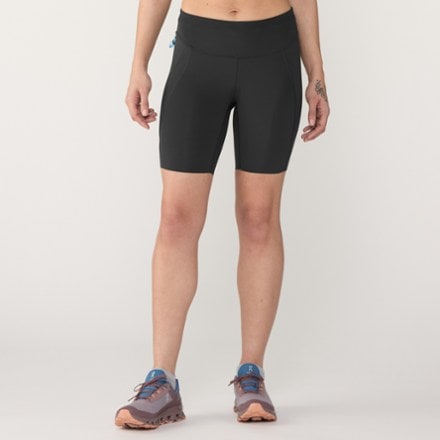 Janji Pace 7" Shorts - Women's 1