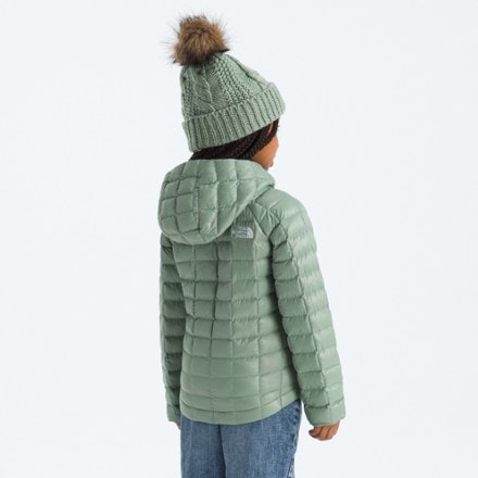The North Face ThermoBall Hooded Insulated Jacket - Toddlers' 2