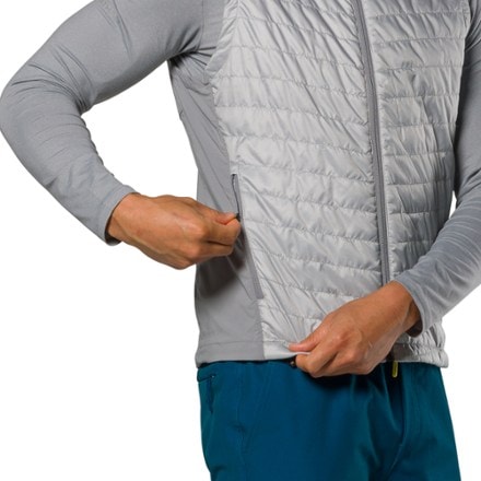 Nathan Navigator Hybrid Vest - Men's 7