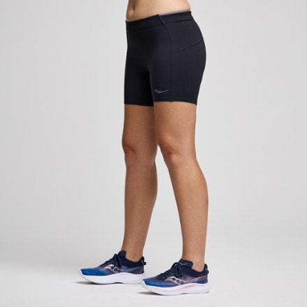 Saucony Kinvara 5" Hot Shorts - Women's 3