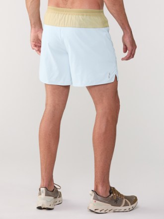 The North Face Summer Light 6" Shorts - Men's 2