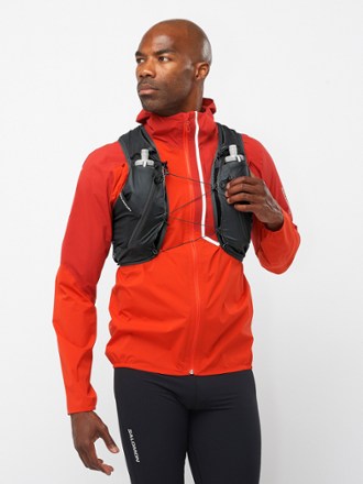 Salomon deals vest running