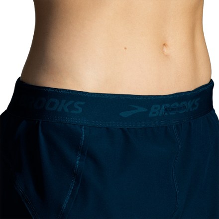 Brooks Chaser 5" 2-In-1 Shorts - Women's 7