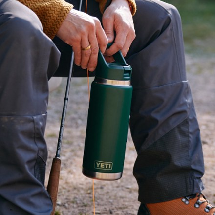 YETI Rambler Vacuum Water Bottle with Straw Cap - 26 fl. oz. 6