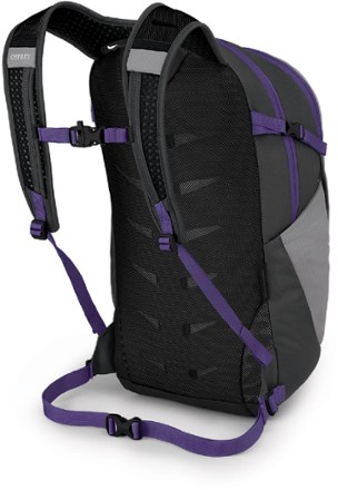 Osprey daylite outlet plus eggplant