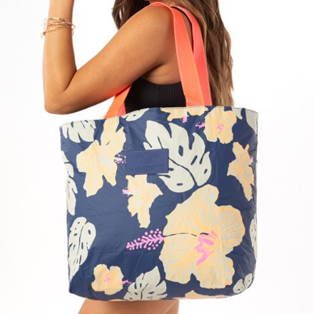 ALOHA Collection Day Tripper Tote 2