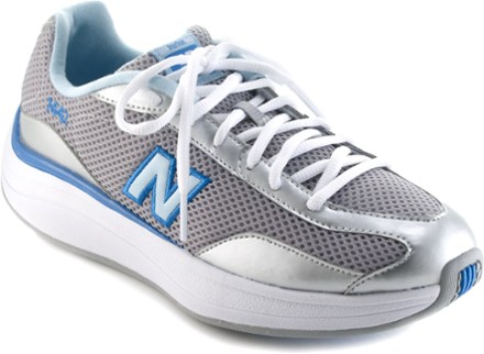 new balance rock and tone