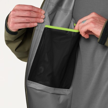 Arc'teryx Alpha SV Jacket - Men's 9