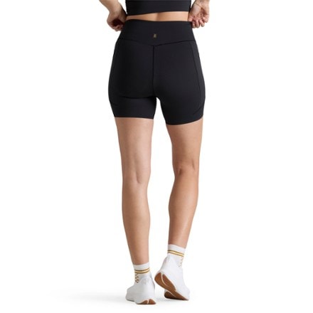 RHONE Revive 6" Shorts - Women's 1