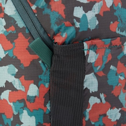 REI Co-op Stuff Travel Pack - 18 L 4