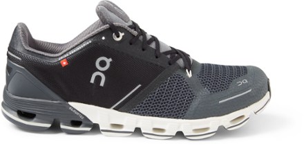 mens road running shoes