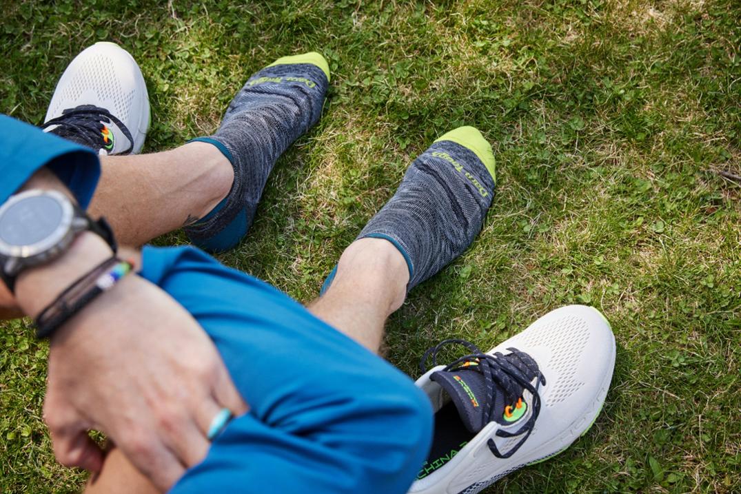 Location Image for Run No-Show Tab Ultralightweight Cushion Socks - Men's