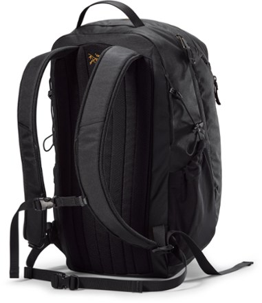 Arc'teryx Mantis 26 L Pack 3