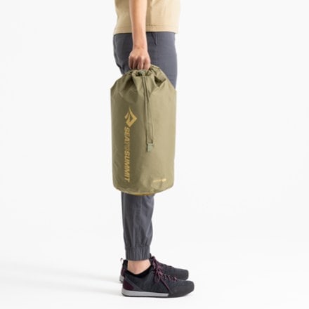 Sea to Summit Lightweight Dry Bag - 13 L 1