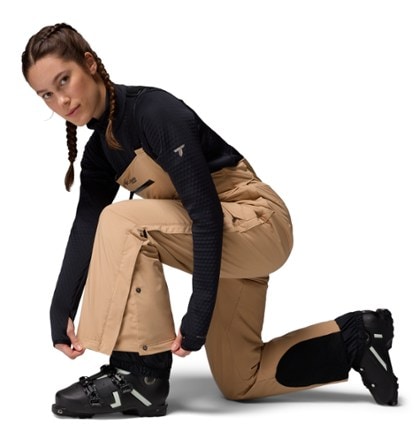 Columbia Highland Summit II Insulated Bib Snow Pants - Women's 10