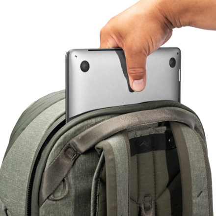 Peak Design Travel Pack - 30 L 3