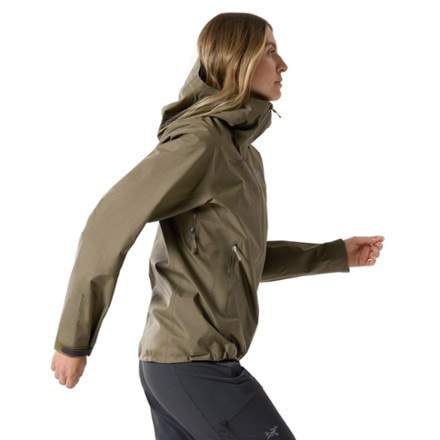 Arc'teryx Beta SL Jacket - Women's 5