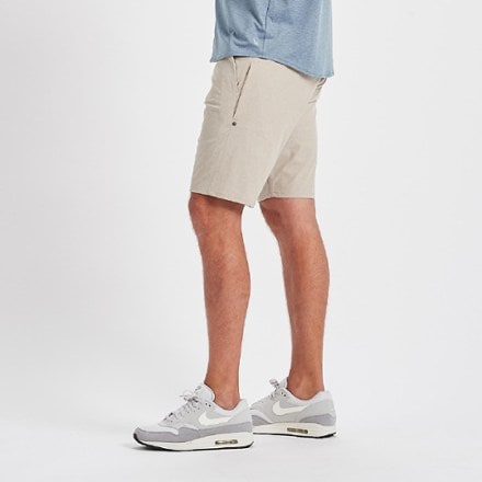 Vuori Aim Shorts - Men's 3