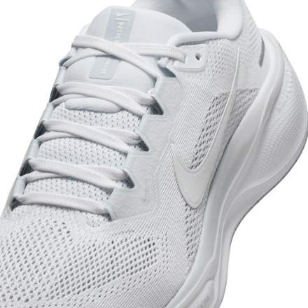 Nike Pegasus 41 Road-Running Shoes - Women's 6