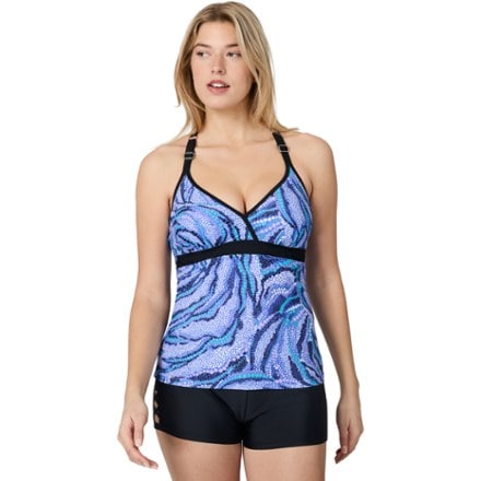 On Body Image of color Peri Mist