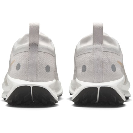 Nike Pegasus Trail 5 GORE-TEX Trail-Running Shoes - Women's 3