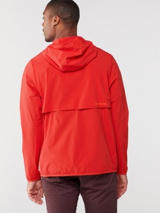 Cotopaxi Vuelta Performance Windbreaker - Men's 2