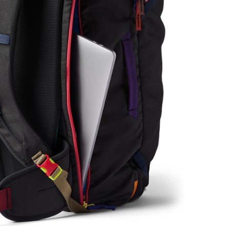 Cotopaxi Allpa 42 L Del Dia Dark Travel Pack 7
