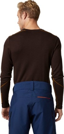 Helly Hansen LIFA Merino Midweight Crew Base Layer Top - Men's 2