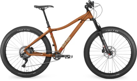 rei trek bikes