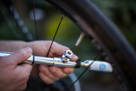 Portland Design Works Ninja Pump + CO2 Inflator 2