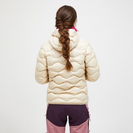 Peak Performance Helium Down Hood Jacket - Women's 3