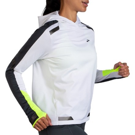 Brooks Run Visible Thermal Hoodie - Women's 3