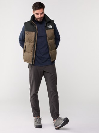 The North Face 1996 Retro Nuptse Vest - Men's 3