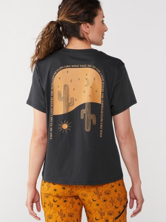 Wild Rye Graphic T-Shirt - Women's 2