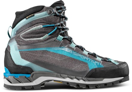 Mountaineering boots sale sale