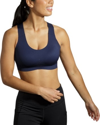 Brooks Crossback 2.0 Sports Bra 3