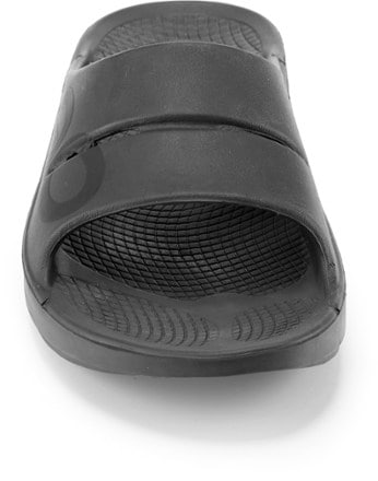 OOFOS OOahh Sport Slide Sandals Front view (Black/Matte)