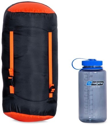 NEMO Riff 15 Endless Promise Down Sleeping Bag - Men's Water bottle not included