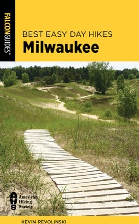 FalconGuides Best Easy Day Hikes Milwaukee 0