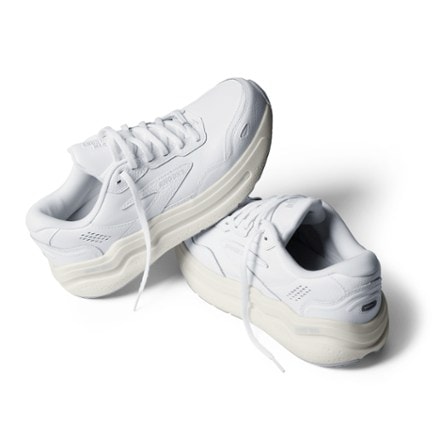 Brooks Ghost Max 2 Leather Road-Running Shoes - Men's 6